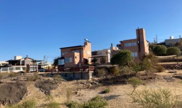 B VILLA DEL LAGO – CABAÑAS PISCINA- CARLOS PAZ EN VENTA-Vª CARLOS PAZ
