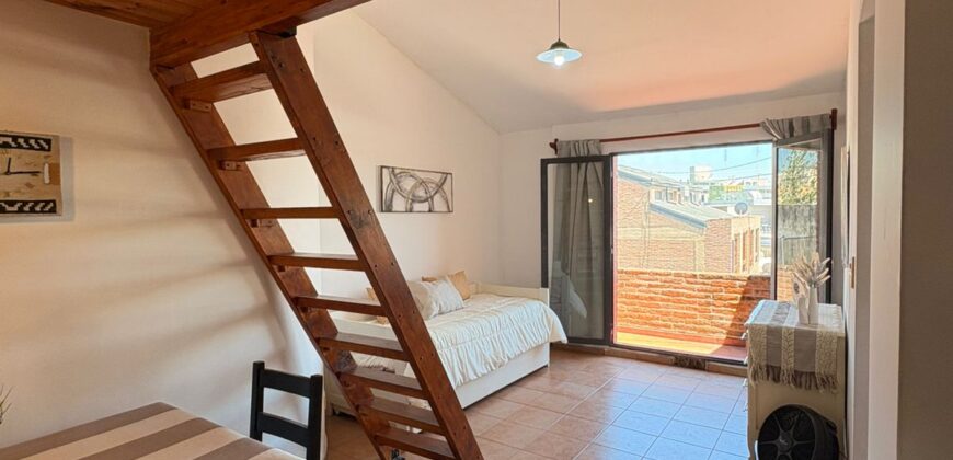 ALQUILER TEMPORARIO DEPARTAMENTO 1 DORM- CENTRO- ZONA ÓMNIBUS- CARLOS PAZ