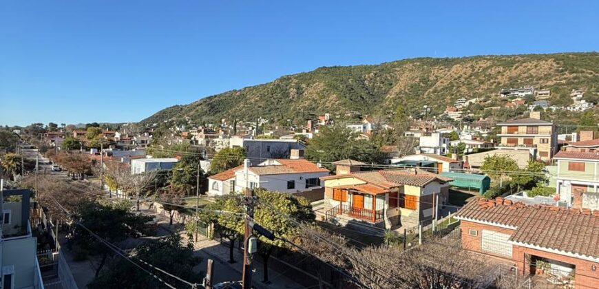DEPARTAMENTO UN DORMITORIO -COCHERA -CENTRO CARLOS PAZ