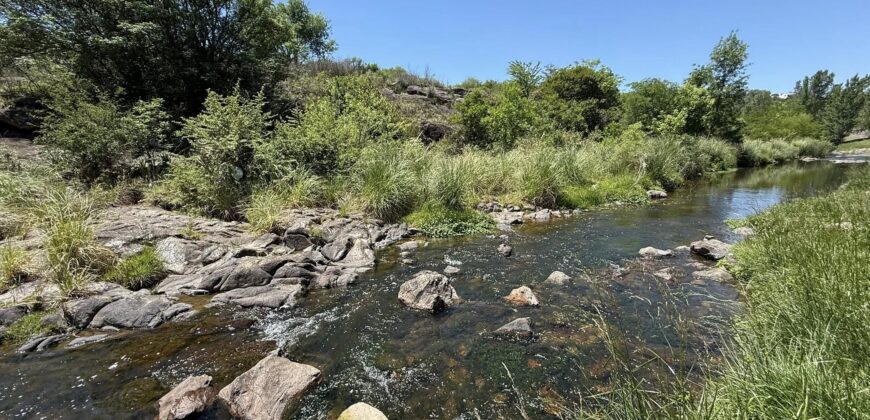TERRENOS CON COSTA AL ARROYO LOS CHORRILLOS- CARLOS PAZ -CÓRDOBA