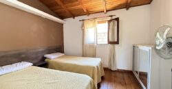 CABAÑAS DOS DORM-PILETA-COCHERA- CARLOS PAZ