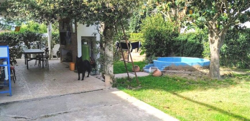 Casa y local ruta 28 V Santa Cruz del lago en Venta-Vª Sta Cruz del Lago