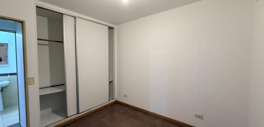 ALQUILER Centro- departamento 1 dorm cochera- pileta – Edif  BIZANTINA