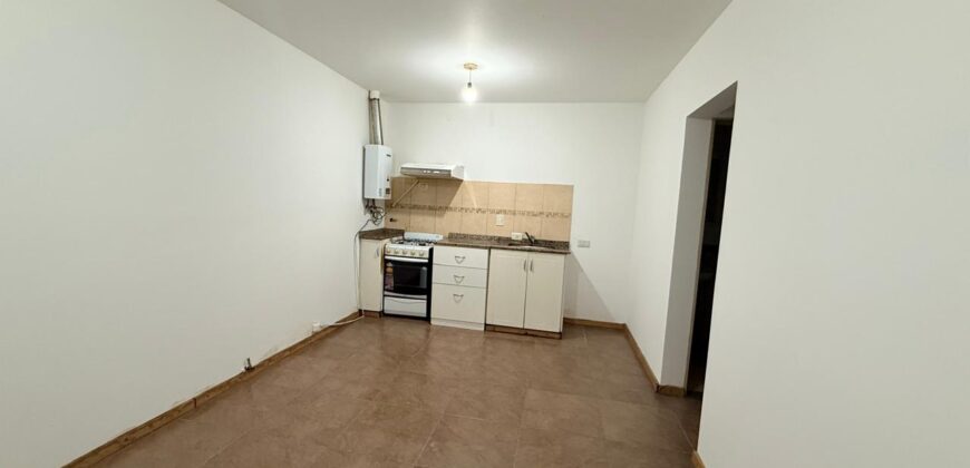 ALQUILER Centro- departamento 1 dorm cochera- pileta – Edif  BIZANTINA