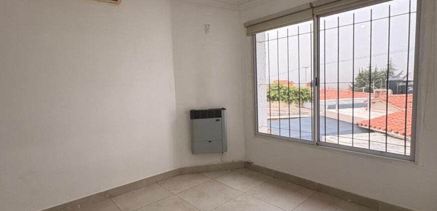 CASA DE 3 DORM, EN ALQUILER ANUAL B. CENTRO, VILLA CARLOS PAZ
