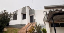 CASA DE 3 DORM, EN ALQUILER ANUAL B. CENTRO, VILLA CARLOS PAZ