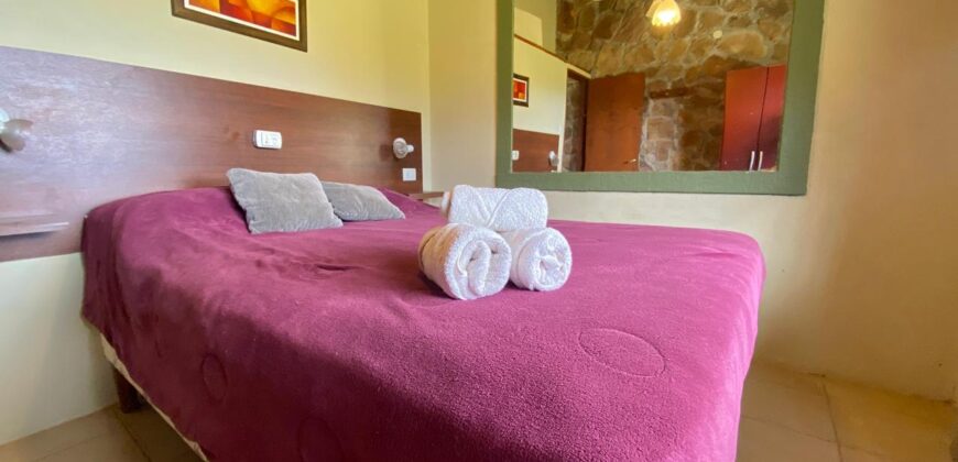 CABAÑAS AGUAS DE ROCA, PILETA-CARLOS PAZ -CÓRDOBA