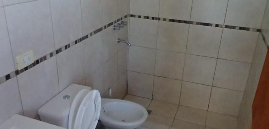 Casa en Estancia Vieja cerca del monumento en Venta
