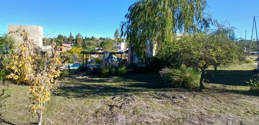 Casa en Estancia Vieja cerca del monumento en Venta
