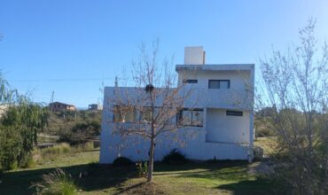 Casa en Estancia Vieja cerca del monumento en Venta