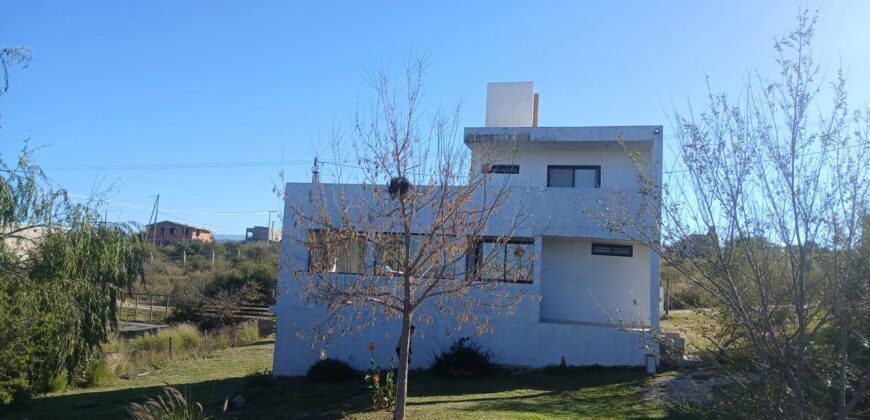 Casa en Estancia Vieja cerca del monumento en Venta