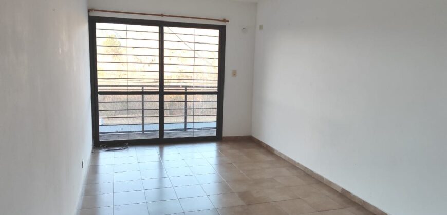 Departamento en VENTA 1 dorm Carlos Paz frente al Rio San Antonio en Venta-Vª Carlos Paz