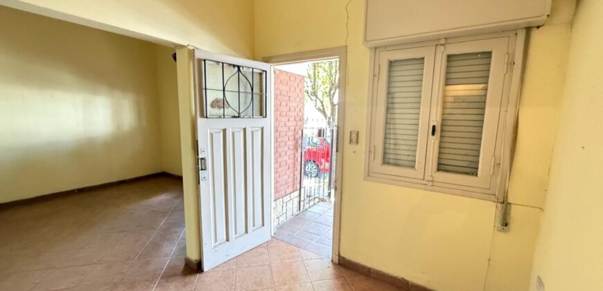 B° EL ROSEDAL- CASA Y DEPARTAMENTO- CÓRDOBA CAPITAL en Venta-Cordoba