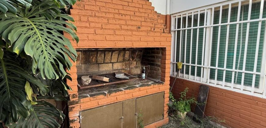B° EL ROSEDAL- CASA Y DEPARTAMENTO- CÓRDOBA CAPITAL en Venta-Cordoba