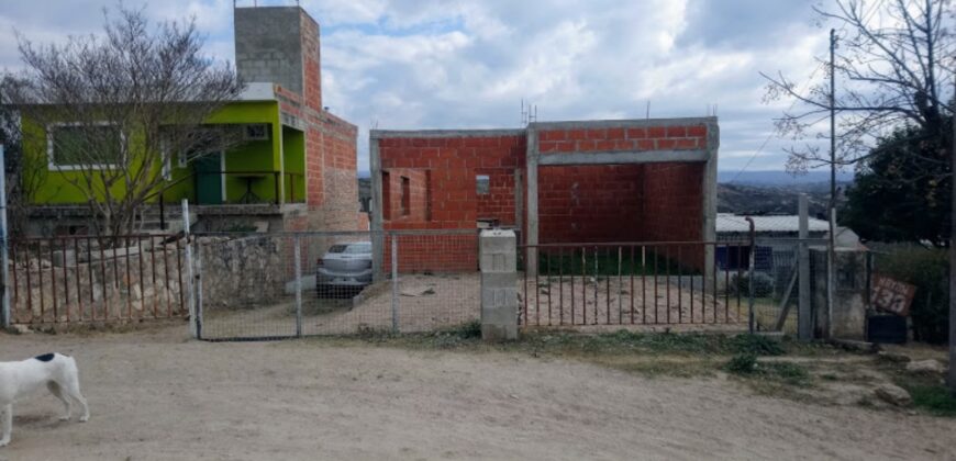 DPTO 2D Y CASA A TERMINAR en Venta-Vª Carlos Paz