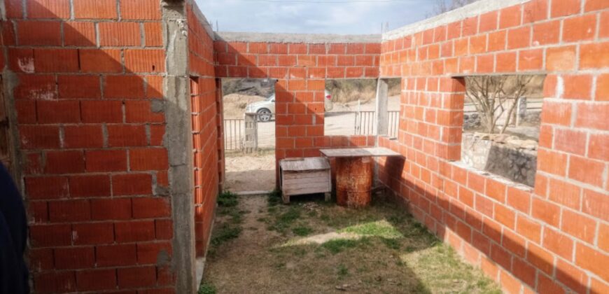 DPTO 2D Y CASA A TERMINAR en Venta-Vª Carlos Paz