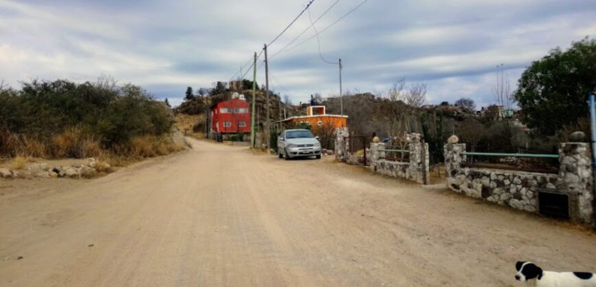 DPTO 2D Y CASA A TERMINAR en Venta-Vª Carlos Paz