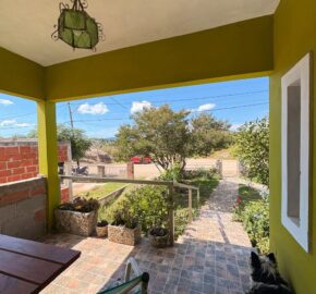 Alquiler Casa dos dormitorios- patio- Carlos Paz Sierras