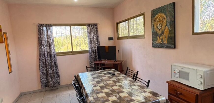 Alquiler Casa dos dormitorios- patio- Carlos Paz Sierras