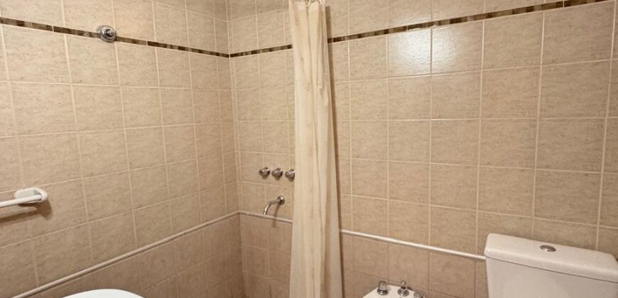 Alquiler Casa dos dormitorios- patio- Carlos Paz Sierras