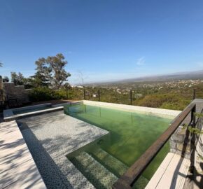 Casa 3 Dormitorios Pileta Quincho a una cuadra ruta 38-B° Villa Del Lago, Carlos Paz. Córdoba