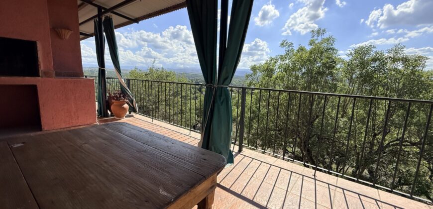 CABAÑAS EN VENTA CARLOS PAZ -Villa Ernestina cerca del arroyo Los Chorrillos-vista panorámica