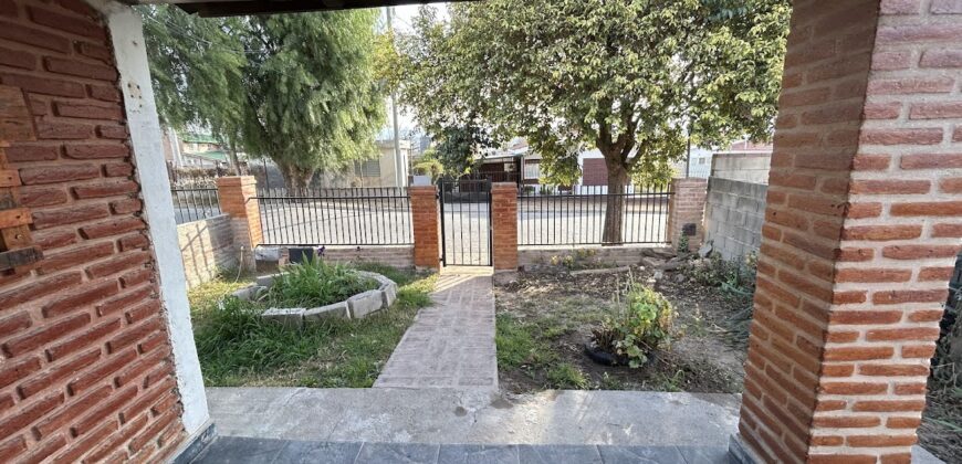 B° Las Rosas casa dos dormitorios con departamento-Carlos Paz en Venta-Vª Carlos Paz