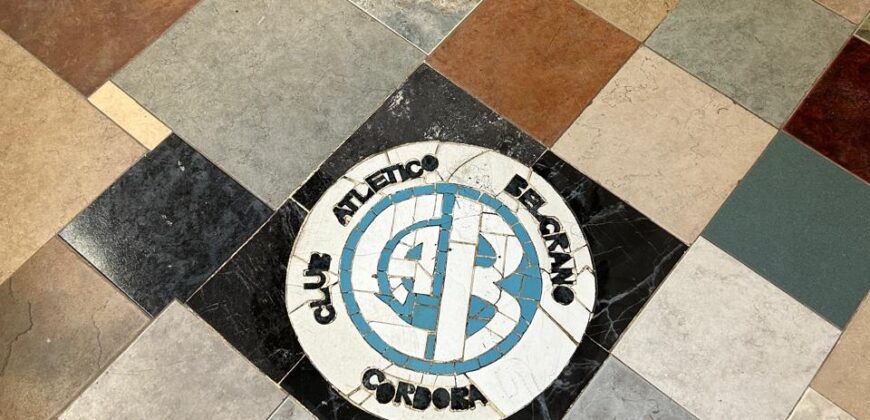 CASA en CARLOS PAZ PARA HINCHAS -FANATICOS DE BELGRANO en Venta-Vª Carlos Paz
