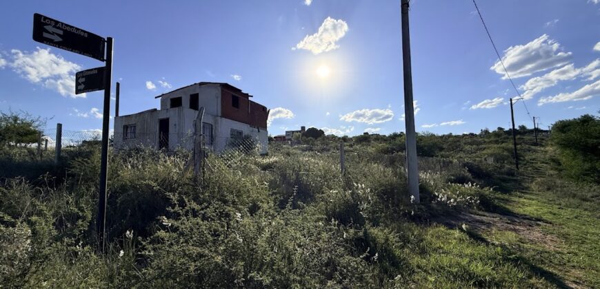 CASA A TERMINAR- B° VALLE DEL SOL- Sta CRUZ DEL LAGO- CÓRDOBA