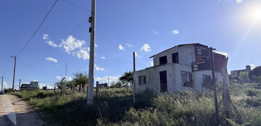 CASA A TERMINAR- B° VALLE DEL SOL- Sta CRUZ DEL LAGO- CÓRDOBA