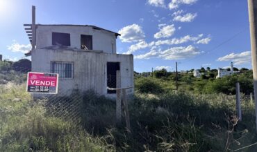 CASA A TERMINAR- B° VALLE DEL SOL- Sta CRUZ DEL LAGO- CÓRDOBA