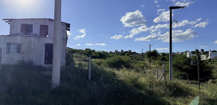 CASA A TERMINAR- B° VALLE DEL SOL- Sta CRUZ DEL LAGO- CÓRDOBA