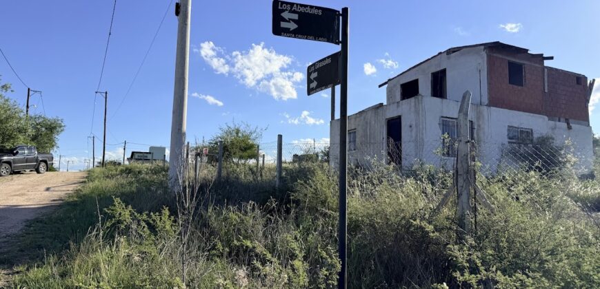 CASA A TERMINAR- B° VALLE DEL SOL- Sta CRUZ DEL LAGO- CÓRDOBA