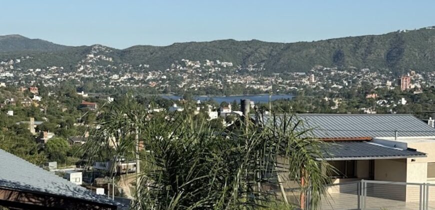 DOS CABAÑAS c/u PX4- VISTA AL LAGO -CABAÑAS- PILETA- CARLOS PAZ