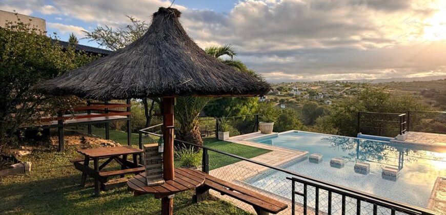 COMPLEJO CINCO CABAÑAS + CASA + DEPARTAMENTO SIERRAS DE CÓRDOBA en Venta-Vª Sta Cruz del Lago