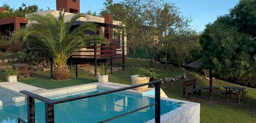 COMPLEJO CINCO CABAÑAS + CASA + DEPARTAMENTO SIERRAS DE CÓRDOBA en Venta-Vª Sta Cruz del Lago