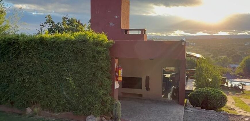 COMPLEJO CINCO CABAÑAS + CASA + DEPARTAMENTO SIERRAS DE CÓRDOBA en Venta-Vª Sta Cruz del Lago