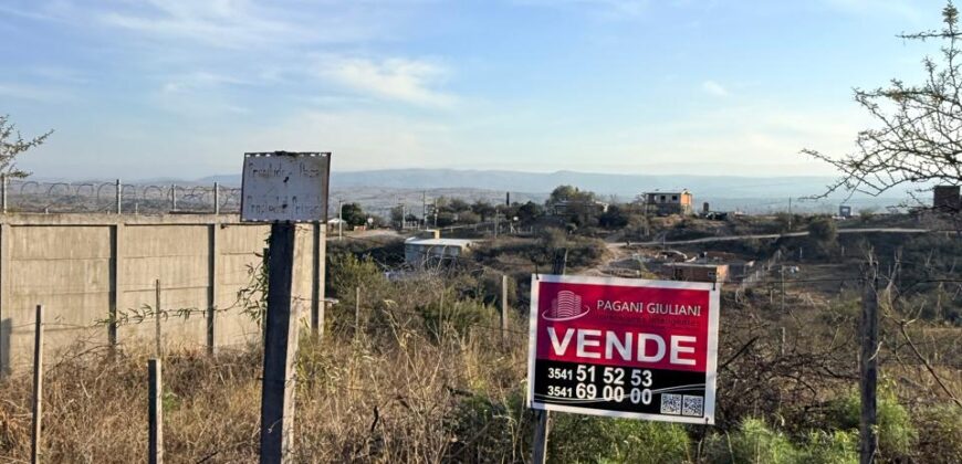 TERRENO EN ESTANCIA VIEJA VENTA- VISTA A METROS DE CALLE 2