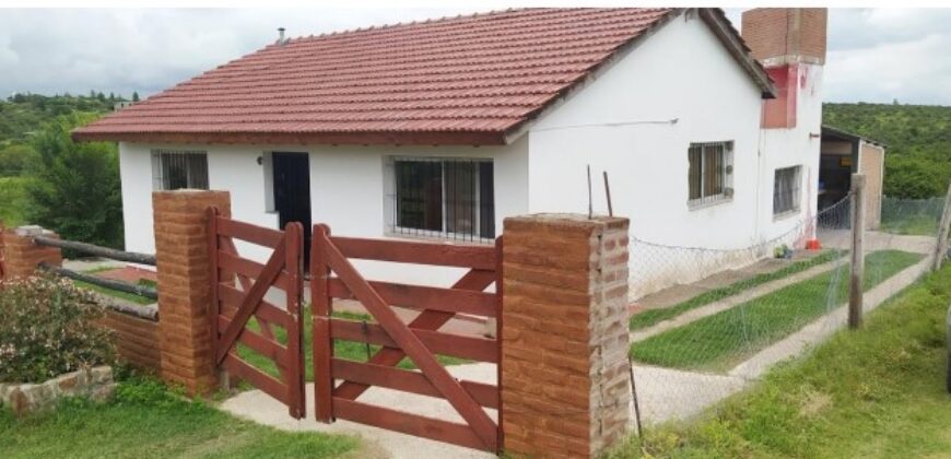 CASA TRES DORMITORIOS VILLA PARQUE SIQUIMAN CÓRDOBA en Venta-Vª Parque Siquiman