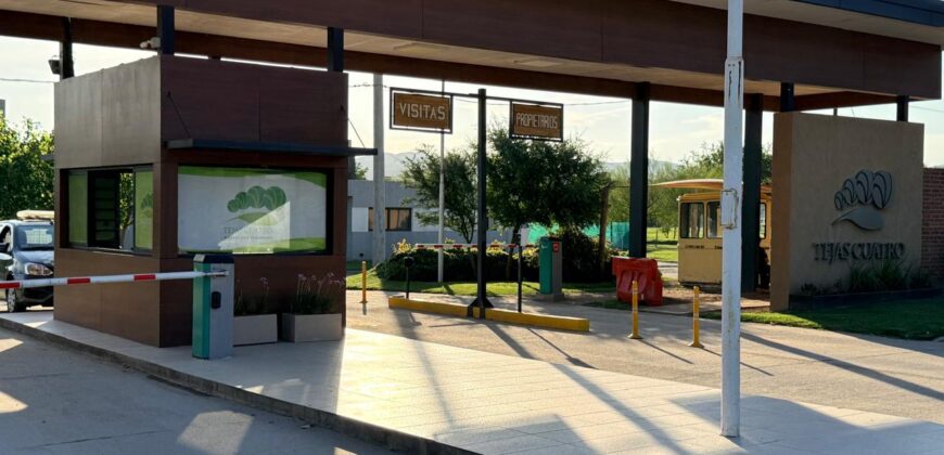 TEJAS 4 CASA EN VENTA 3 DORM