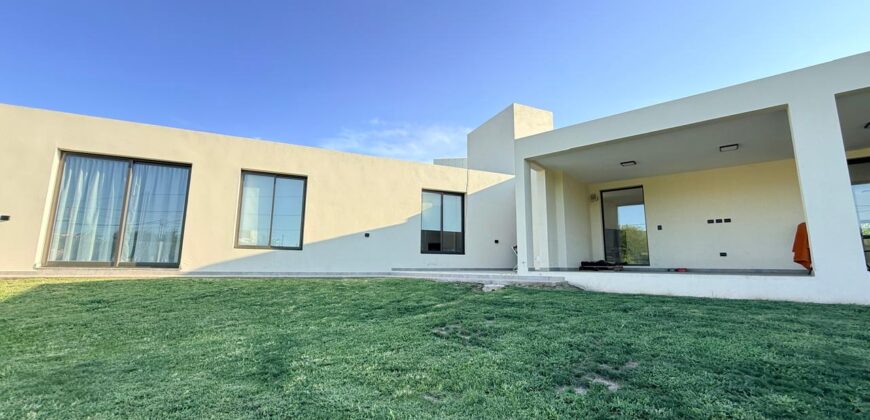 TEJAS 4 CASA EN VENTA 3 DORM