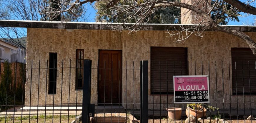B° Miguel Muñoz CASA VENTA DOS DORM+ Dpto+ monoambiente