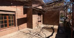 B° Miguel Muñoz CASA VENTA DOS DORM+ Dpto+ monoambiente