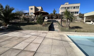 COMPLEJO DE CABAÑAS EN VILLA DEL LAGO EN VENTA