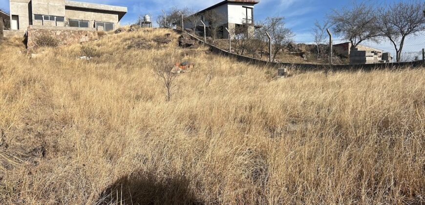 VENTA CASA A TERMINAR EN ESTANCIA VIEJA