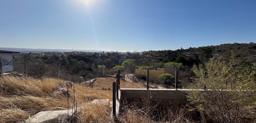 VENTA CASA A TERMINAR EN ESTANCIA VIEJA
