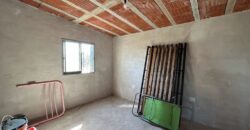 CASA DOS DORMITORIOS A TERMINAR ESTANCIA VIEJA FRENTE AL RÍO LOS CHORRILLOS