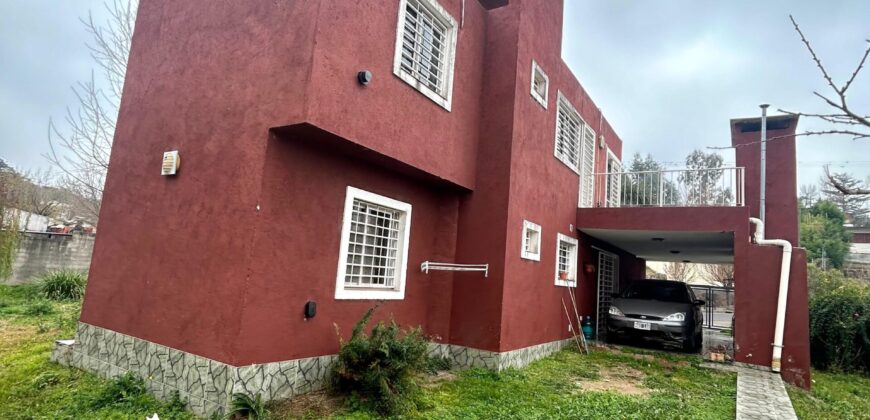 CASA 4 DORM.-PILETA-COCHERA -VILLA CARLOS PAZ-CORDOBA EN VENTA