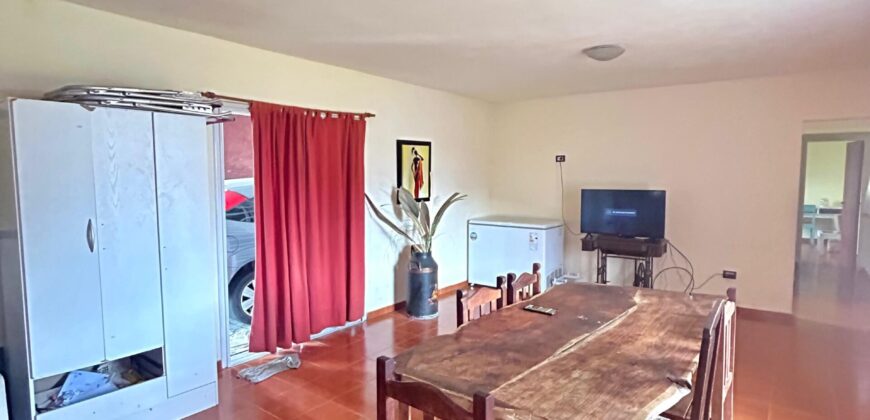 CASA 4 DORM.-PILETA-COCHERA -VILLA CARLOS PAZ-CORDOBA EN VENTA