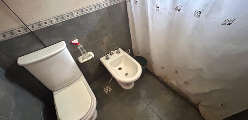 CASA 4 DORM.-PILETA-COCHERA -VILLA CARLOS PAZ-CORDOBA EN VENTA